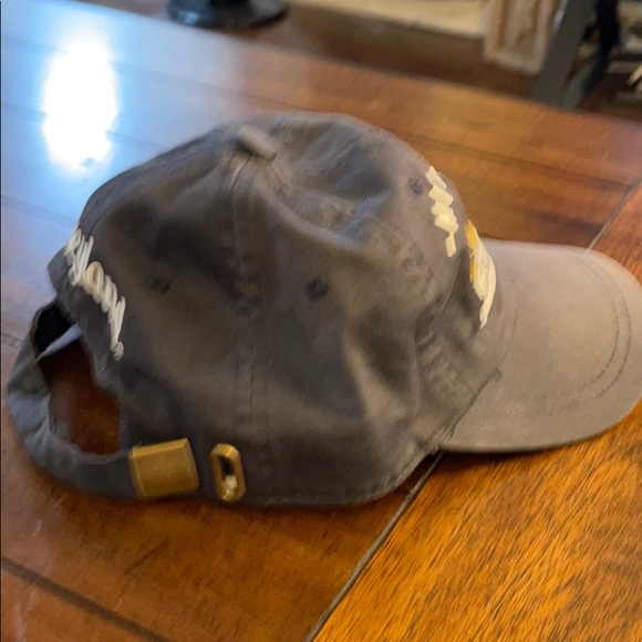 Mickey Mouse hat - Picture 2 of 2